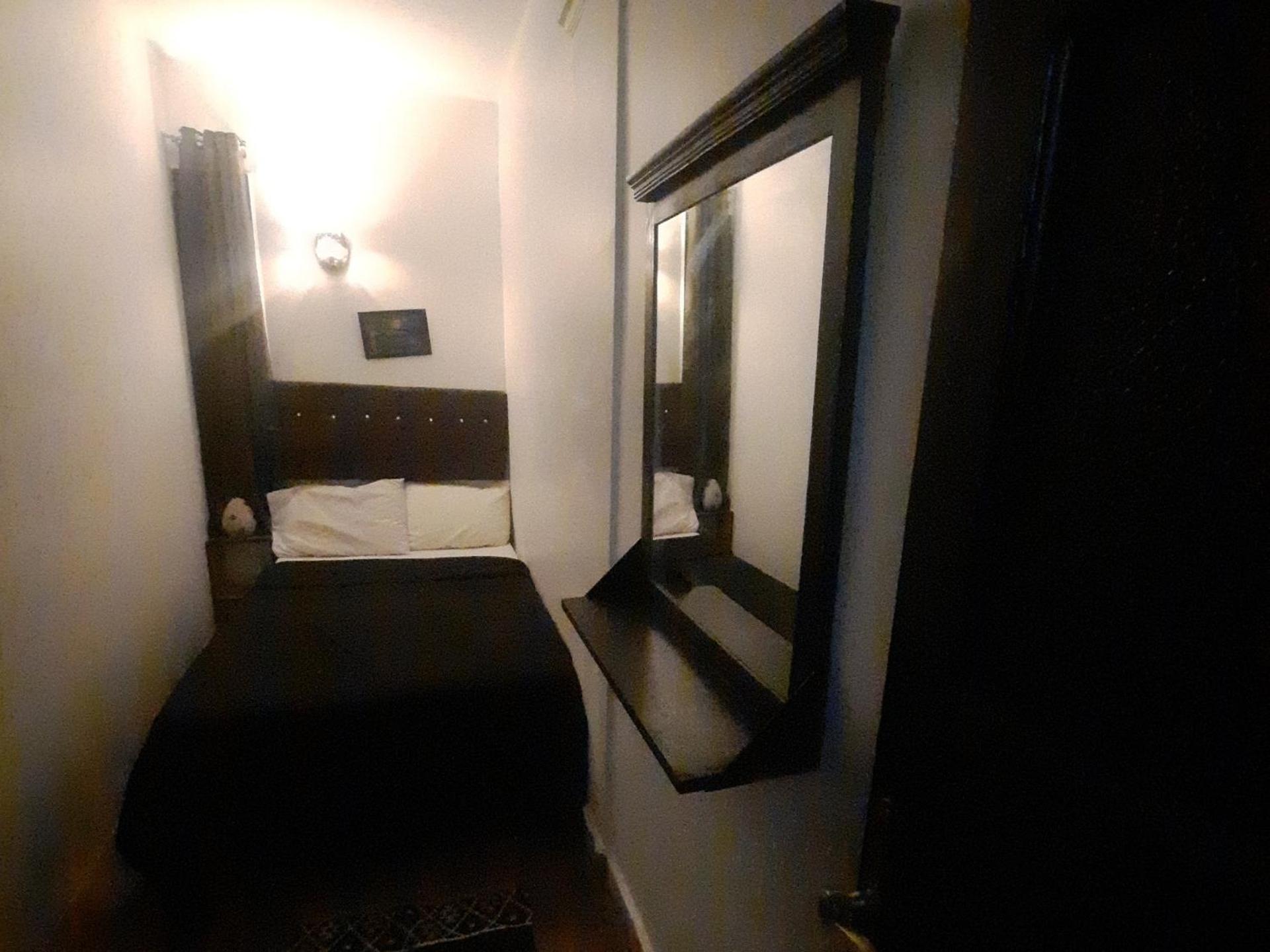 Happy Life Hostel Kairó Szoba fotó